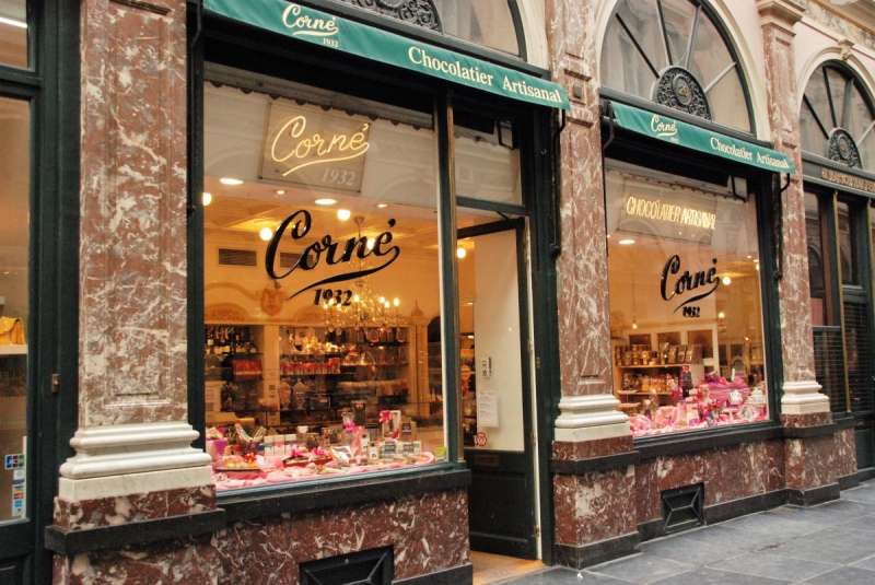 boulangerie-VENANSON-min_chocolate_chocolaterie_shop_luxury_chic_gallery_brussels_belgium-558146